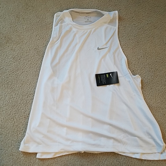 Nike DryFit Women's Running Tee - Picture 4 of 8